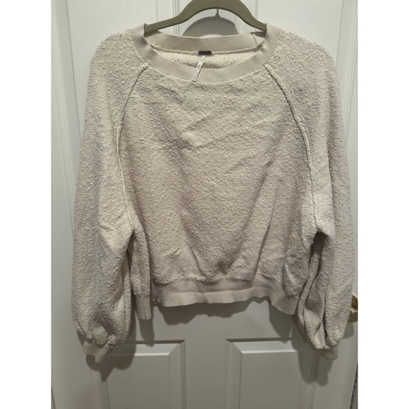 Free People Tops - Free People Cream Pullover Sweater Women's Size Medium